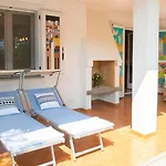 فيلة Scultura Seaview