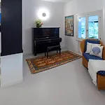 Scultura Seaview فيلة لينانو سابيادورو