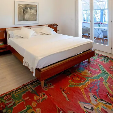 Scultura Seaview Villa Lignano Sabbiadoro