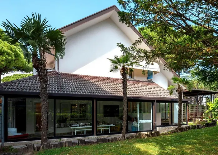 Scultura Seaview Villa *